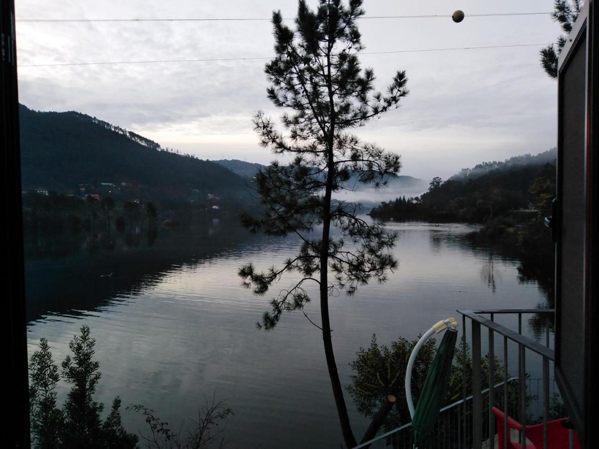 Casa Do Avo Xico - Geres Lake House - 10Pax Екстериор снимка