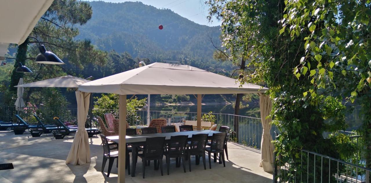 Casa Do Avo Xico - Geres Lake House - 10Pax Екстериор снимка